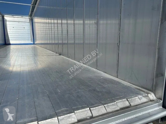 Semiremorca  K100 - 92m3 Liftachse BPW Floor 10...