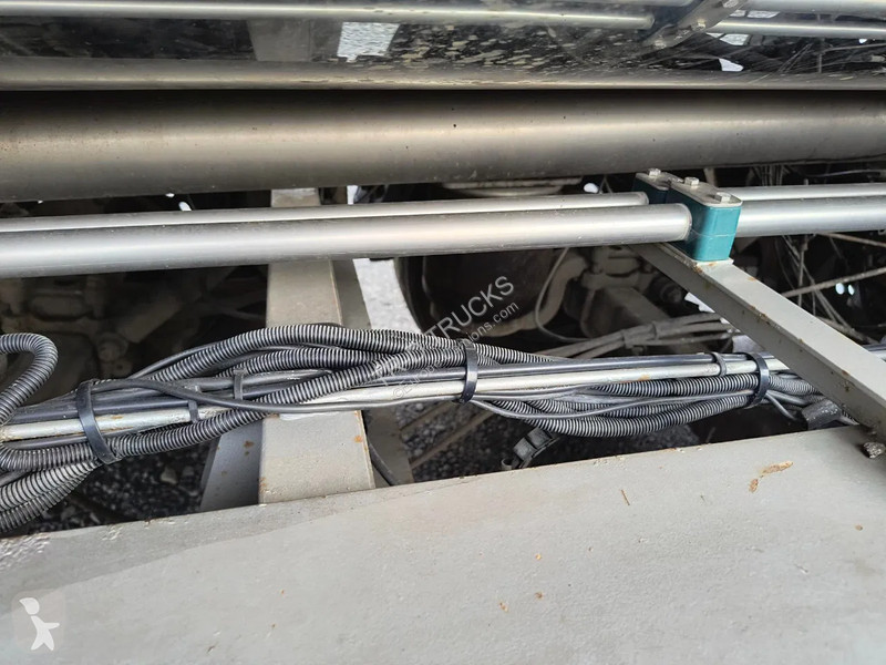 Semi reboque ETA 29000L INSULATED INOX TANK - 1...