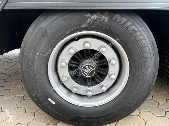 Semitrailer Krone SZK 18 Koffer Event...