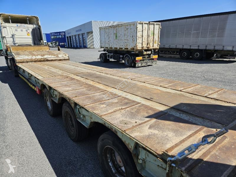 Semitrailer Castera  PORTE ENGIN 3 ESSIEUX SR3T