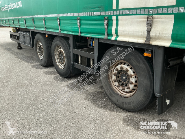 Sættevogn Schmitz Cargobull Curtainsider Standard
