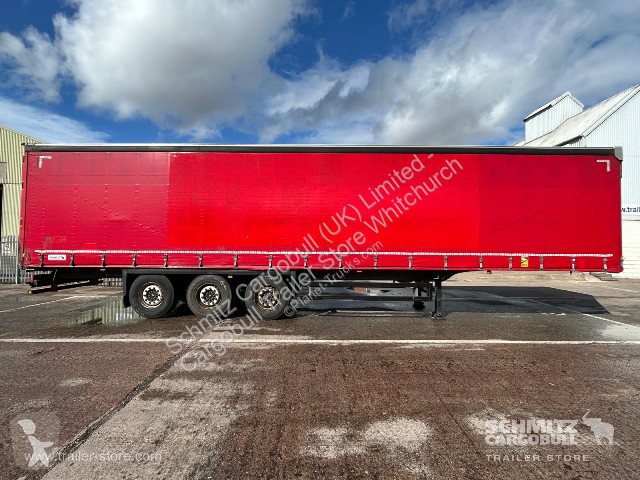 نصف مقطورة Schmitz Cargobull Curtainsider...
