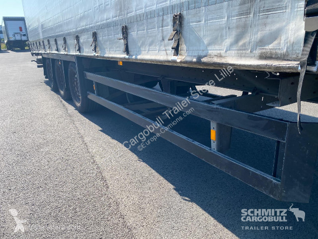Semitrailer Schmitz Cargobull Semitrailer...