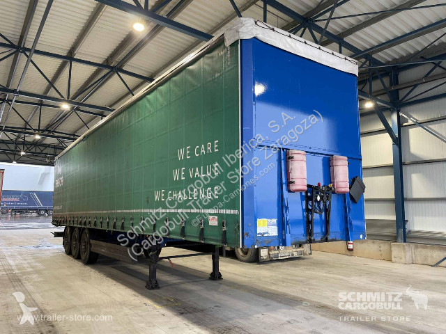 Semitrailer Berger Curtainsider Standard