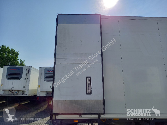 Oplegger Schmitz Cargobull Tiefkühler Fleischhang