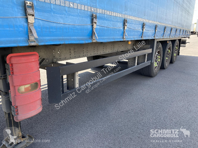 Semitrailer Schmitz Cargobull Semitrailer...