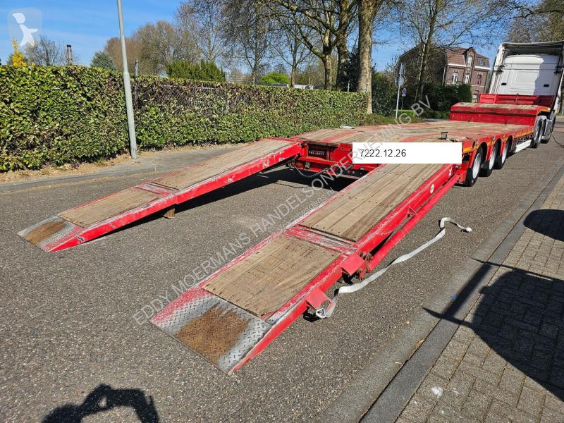 Oplegger Kässbohrer LB3E Semie