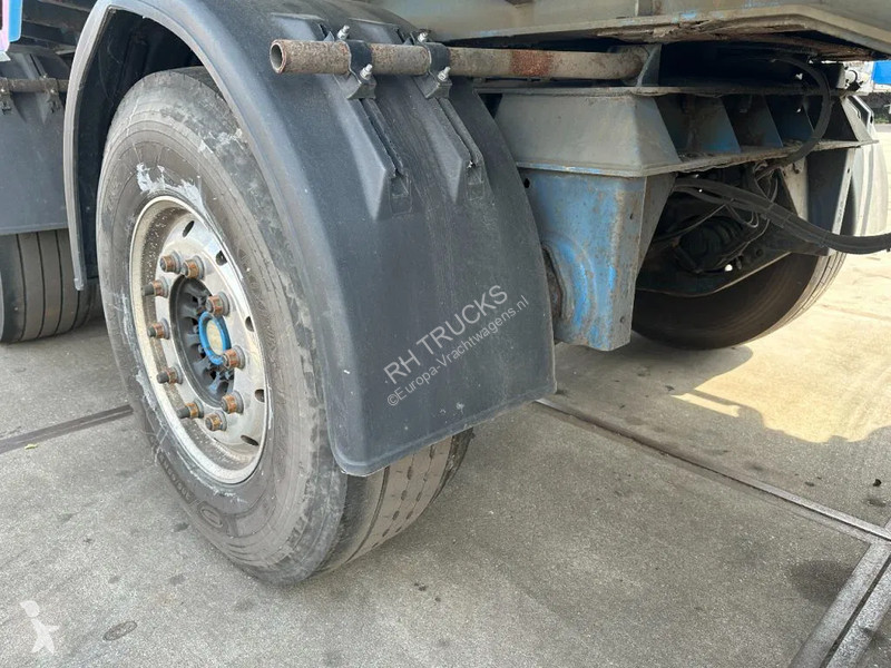 Semitrailer Pacton 4 X 4 ASSIGE MET KENNIS...