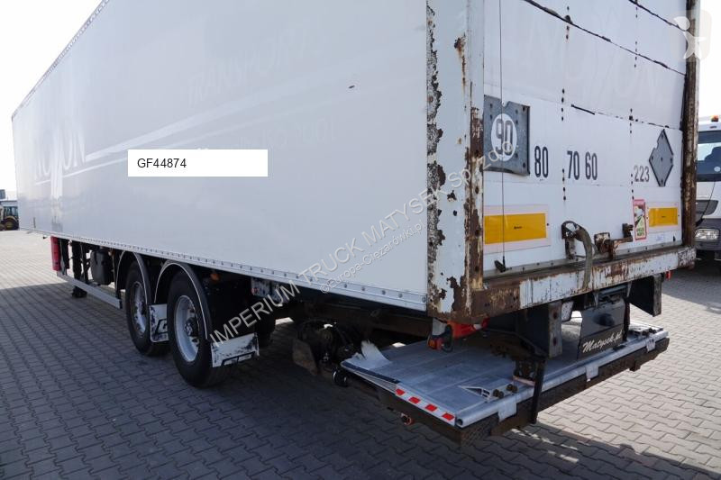 Semiremorca Fruehauf