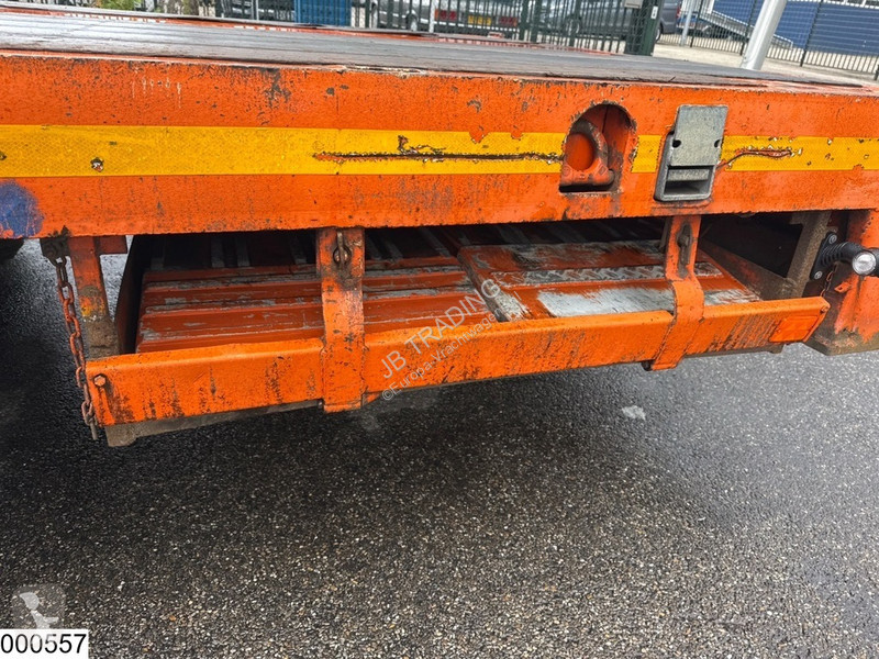 Semitrailer Nooteboom Lowbed 60.000 KG,...