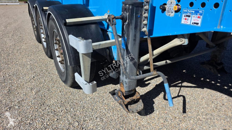 Semitrailer Fruehauf  Benne 38 T – 3 essieux