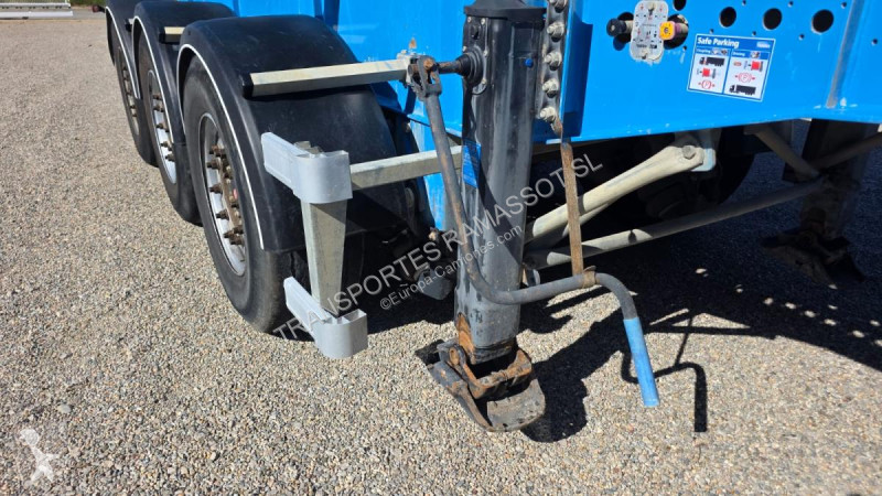 Semitrailer Fruehauf  Benne 38 T – 3 essieux