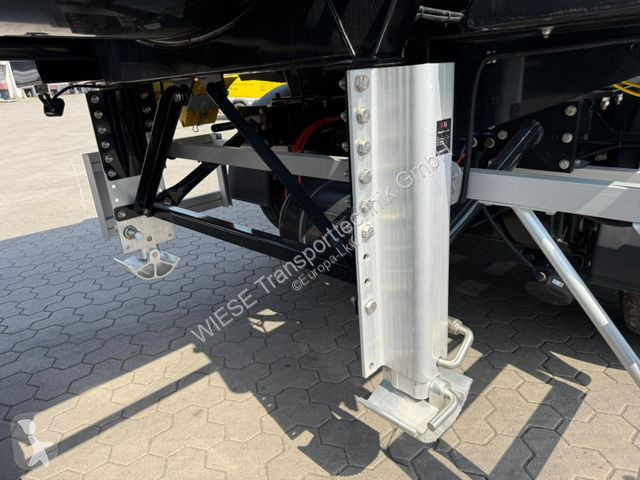 Semitrailer Kässbohrer K.STN L 30 Edelstahl...