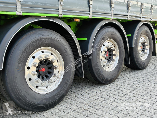 Semitrailer Berger Curtainsider Standard Getränke