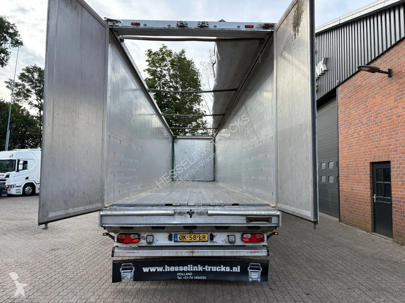 Semi reboque Kraker trailers 92m3, Walking...