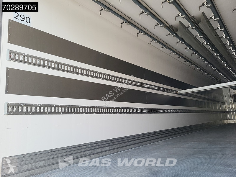 Semitrailer Chereau Thermo King A400 3 axles...