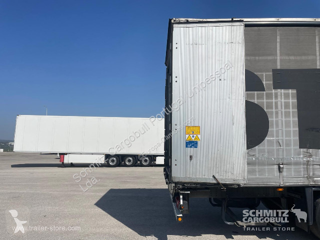 نصف مقطورة Schmitz Cargobull Semitrailer...