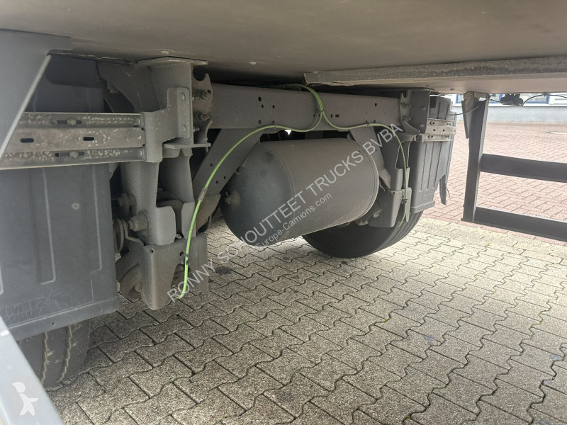 Semitrailer Schmitz Cargobull SKO 24/L-13.4 FP...