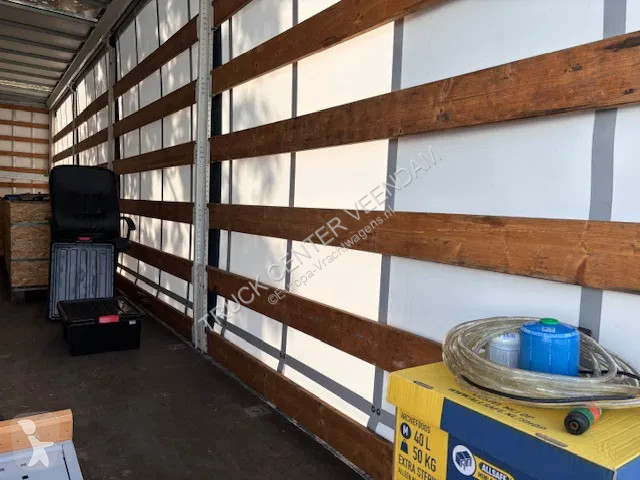 Semi reboque Verem 2 axle trailer Closed Box...