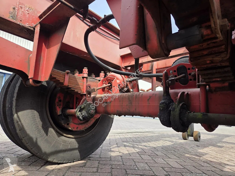 نصف مقطورة Pacton 2530 Steel Suspension