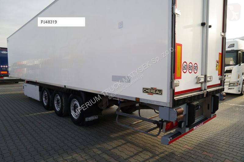نصف مقطورة Chereau