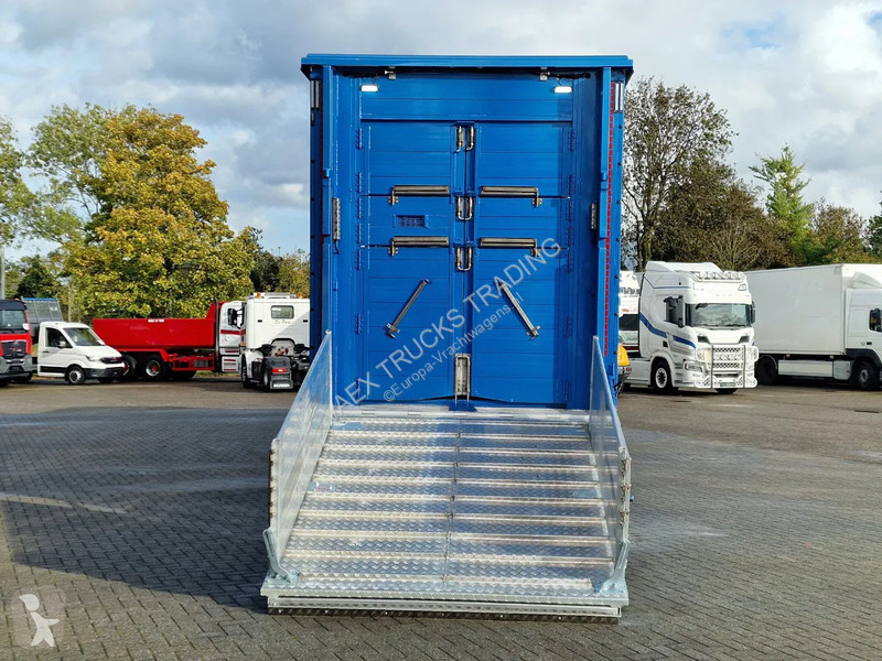 Náves Pezzaioli New 3 stock livestock trailer...