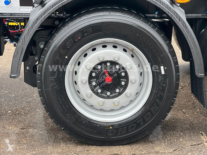 نصف مقطورة Kögel S24-2 BDF-Auflieger...