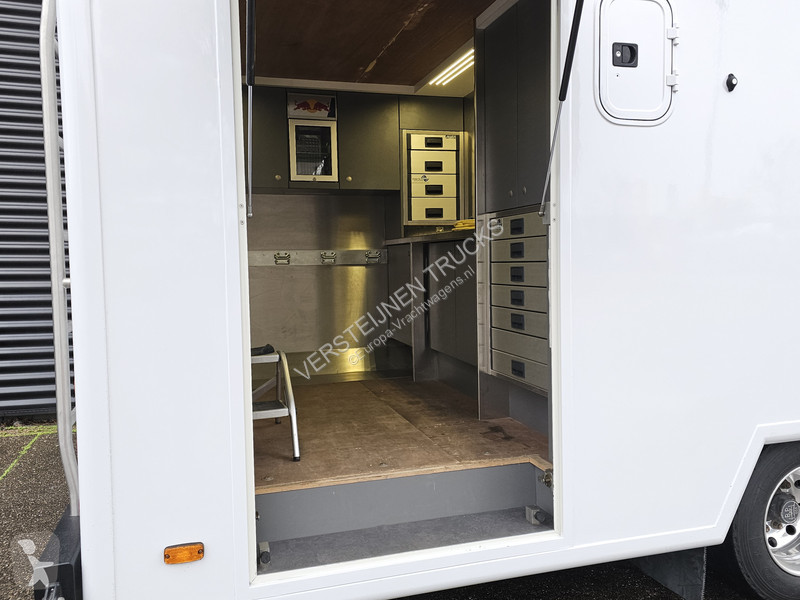 Полуприцеп  CAMPER TRAILER / MOBIL HOME