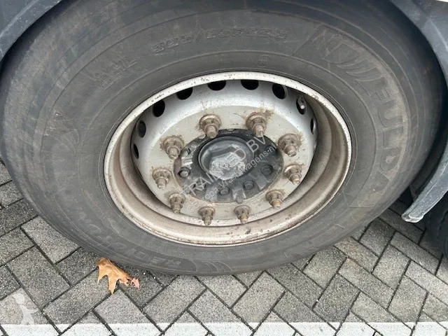 نصف مقطورة  K200 - 92m3 Liftachse 10mm