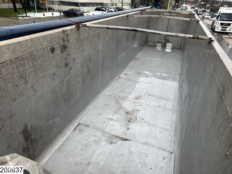 نصف مقطورة Benalu kipper 60m3, Lift axle