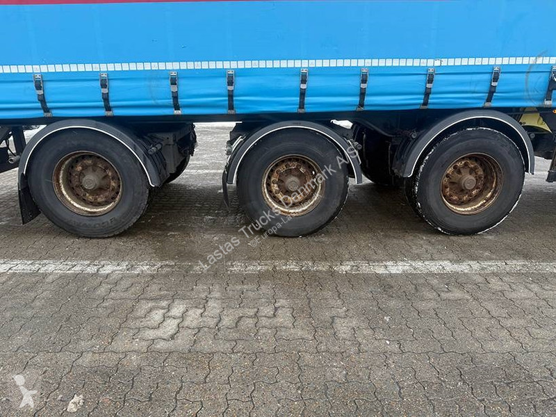 نصف مقطورة  Curtainsider / City-Plane Stapler