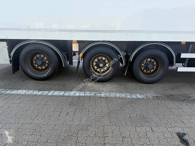 نصف مقطورة Ekeri Refrigerated trailer /...