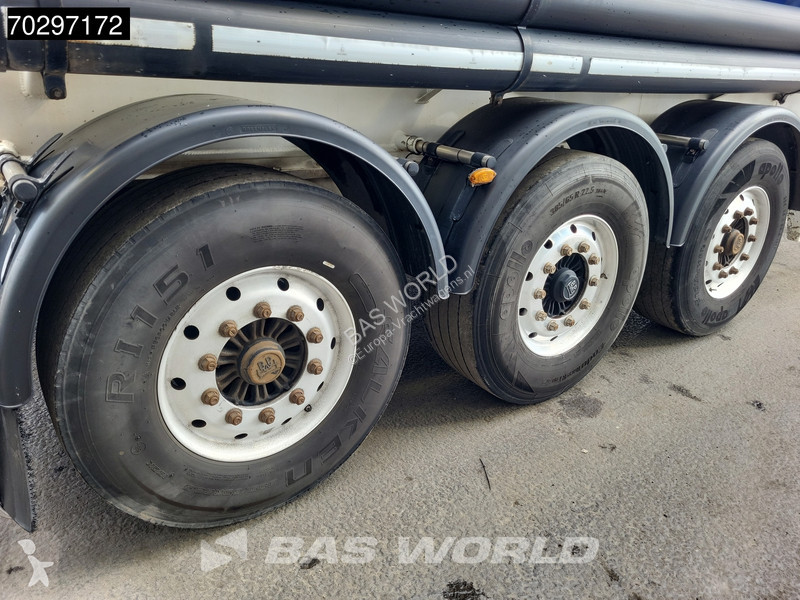 Semi remorque  39000L Liftachse Cement