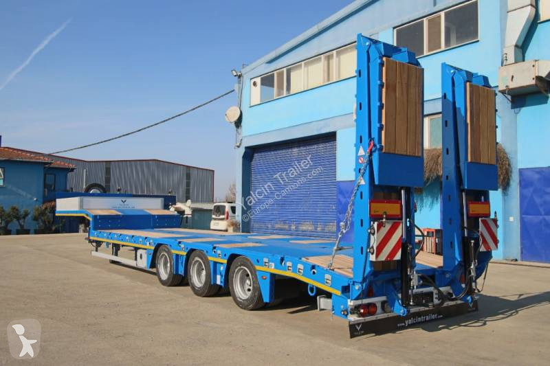 نصف مقطورة Yalcin PTE ENGIN 3 ESSIEUX STD