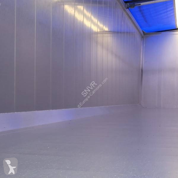 نصف مقطورة Stas Benne céréalière 52m3