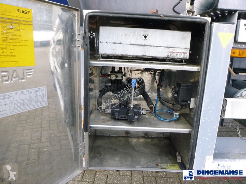 Semi remorque LAG Fuel tank alu 44.4 m3 / 6...