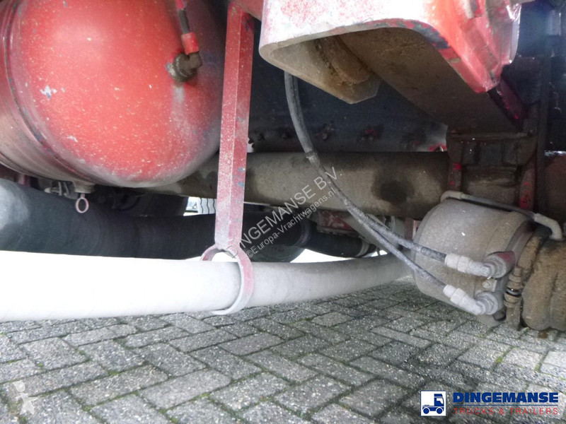 Feldbinder Powder tank alu 40 m3 / 1 comp...