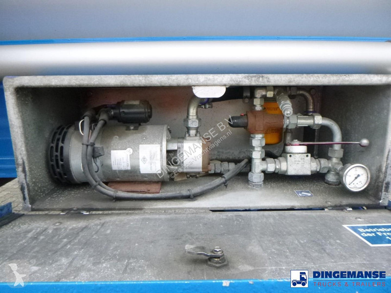نصف مقطورة Feldbinder Powder tank alu 63 m3...