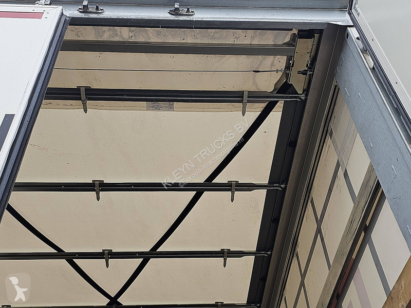 نصف مقطورة Fliegl SDS02 MEGA VARIO SAF DISC