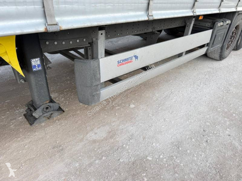 نصف مقطورة Schmitz Cargobull