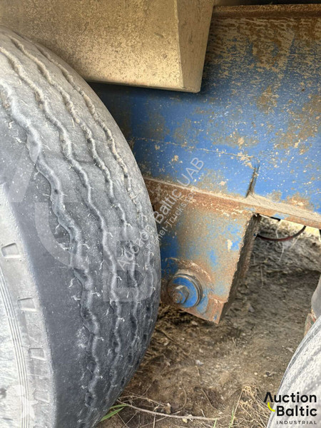 Semirimorchio Fruehauf