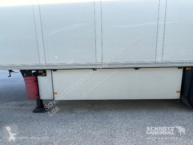 نصف مقطورة Schmitz Cargobull Semitrailer Reefer...