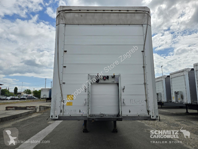 نصف مقطورة Schmitz Cargobull Semitrailer...