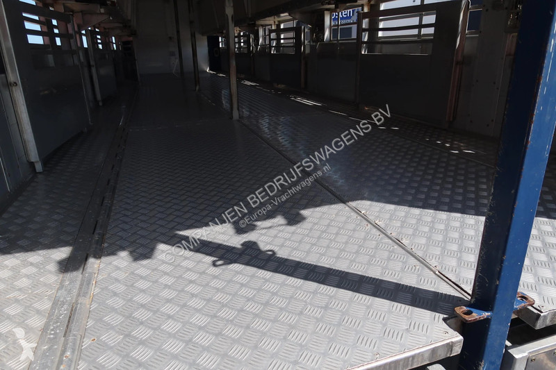 نصف مقطورة Renders Landbouw voertuig MMBS