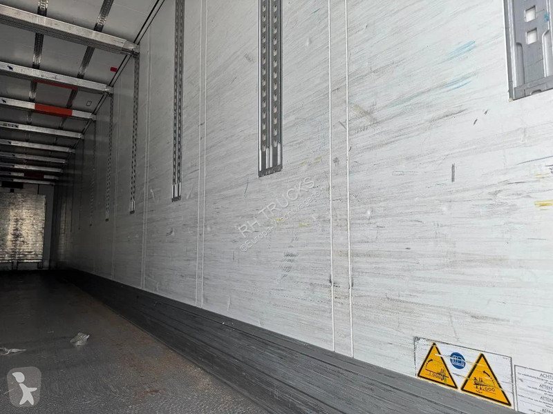 Oplegger Schmitz Cargobull SCB*S3B THERMO KING...