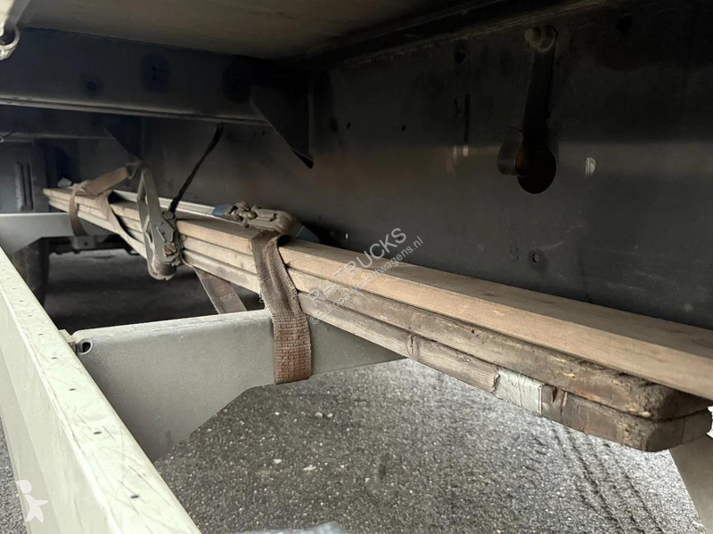Oplegger Krone - 3 AXLE + SLIDING ROOF