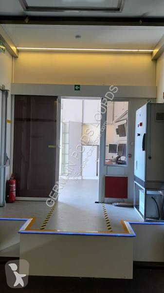 نصف مقطورة Trax