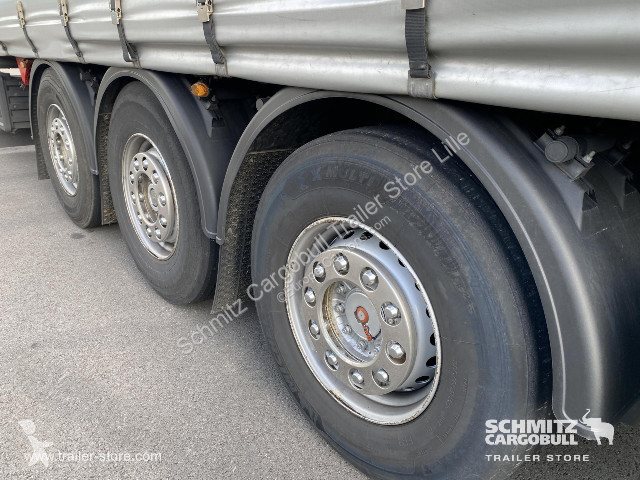 Semi remorque Kögel Semitrailer Curtainsider...
