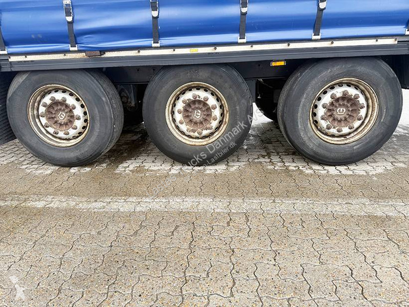 نصف مقطورة Krone Curtainsider / Planenauflieger