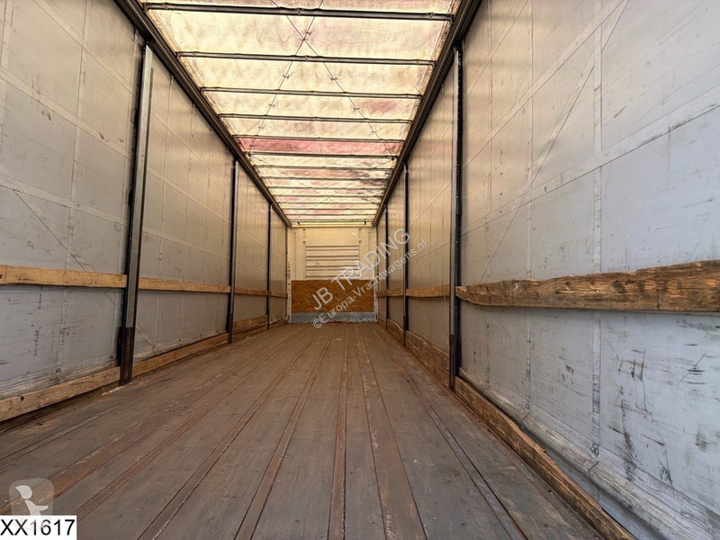 Semiremorca Fruehauf Tautliner Dhollandia